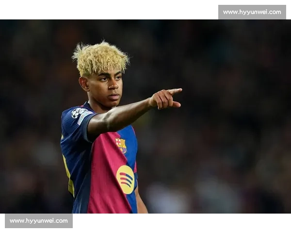 巴萨新星亚马尔恋上 30 岁网红：13 岁年龄差引爆舆论